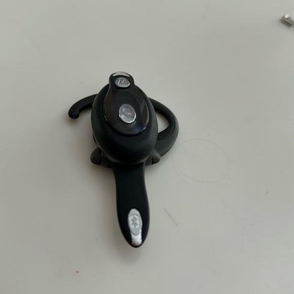 Motorola earpiece - Picture 1 of 6